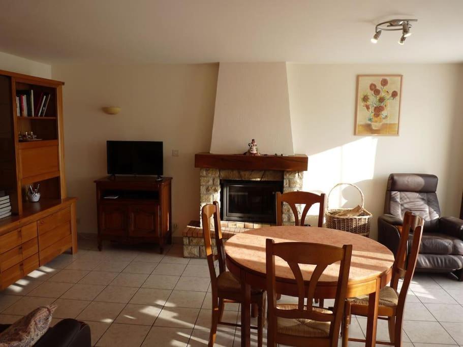 Charmante Maison En Campagne Grand-Fougeray Екстер'єр фото